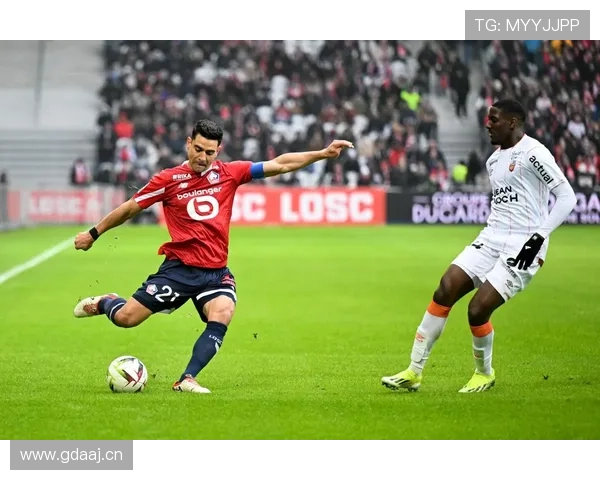 哥伦比亚队边路进攻表现稳健，战术教科书助力球队夺得重要胜利