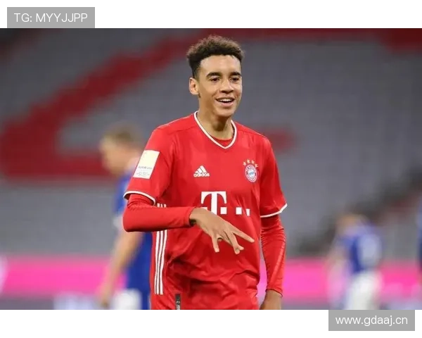 穆西亚拉盘带能力与战术价值的平衡分析