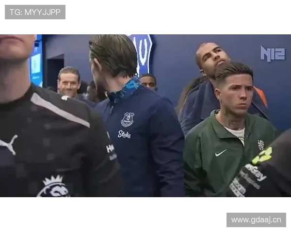 恩佐英超表现平平：战术适配与节奏适应问题