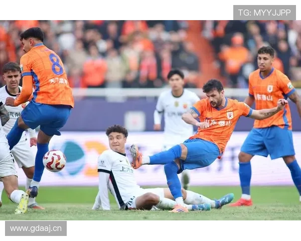 山东泰山本赛季争冠竞争力下滑趋势明显,对中超争冠格局产生实际影响